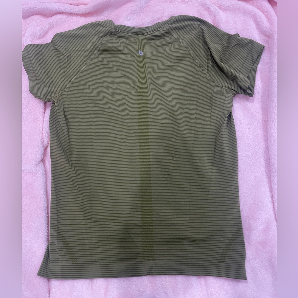 Lululemon Swiftly Tech 2.0, Light Green Size 8 - image 1